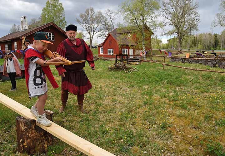 Medeltida roligheter på Riddarlekplats i Storfors